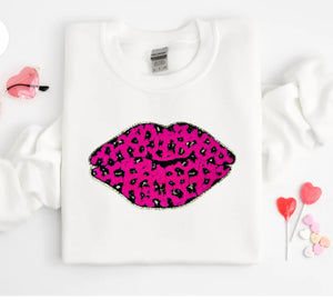 Leopard Lip Chenille Crewneck