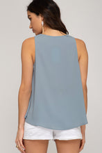 Load image into Gallery viewer, Sleeveless Pleat Front Tank