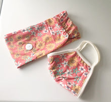 Load image into Gallery viewer, Coral Floral Button Headband