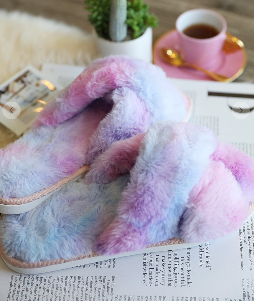 Faux Fur Tie Dye Slippers