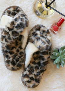 Faux Fur Leo Slippers