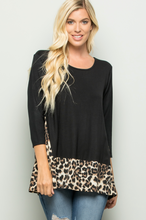 Load image into Gallery viewer, 3/4 Sleeve Leopard and Black Tunic Top