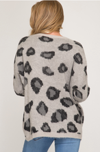 Load image into Gallery viewer, Leopard Pullover Sweater