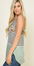 Load image into Gallery viewer, Animal Printed Stripped Block Tank