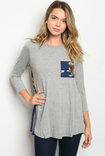 Load image into Gallery viewer, Navy/Gray Floral Back Tunic