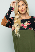 Load image into Gallery viewer, Floral Block Elbow Patch