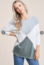 Load image into Gallery viewer, Olive/Gray Color Block Top