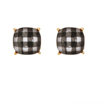 Load image into Gallery viewer, Buffalo Plaid Earrings