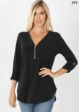 Load image into Gallery viewer, Zip Up 3/4 Sleeve Top
